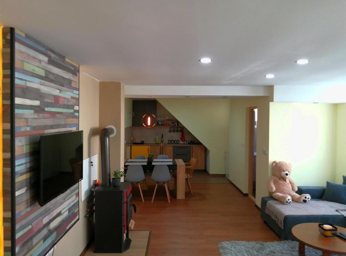 Nikas Apartman โดนยี มิลาโนวัซ ภายนอก รูปภาพ